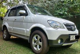 Low Mileage Zotye Nomad II for Sale at Gampaha