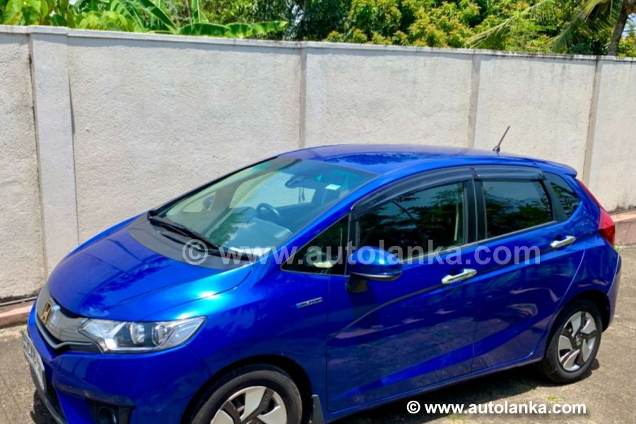 Honda Fit GP5 F grade
