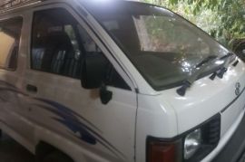 Toyota LiteAce DX 58-#### Van for sale in Matara