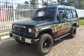 Mitsubishi Pajero 1988