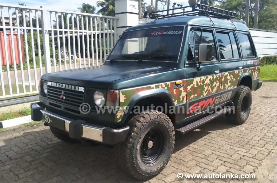 Mitsubishi Pajero 1988