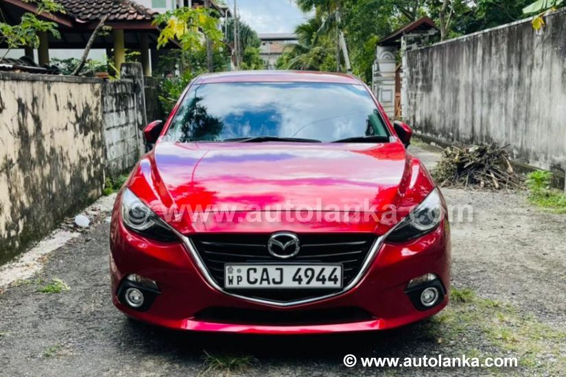 Mazda Axela Hybrid