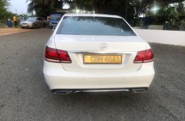 MERCEDES BENZ 2013 E220 CDI SE AUTOMATIC 51000 KI