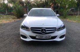 MERCEDES BENZ 2013 E220 CDI SE AUTOMATIC 51000 KI