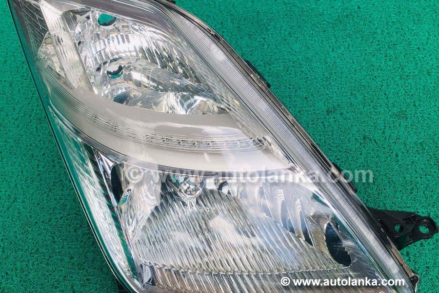 Toyota Prius W20 Xenon Head Lamp, Rs 22,000.00