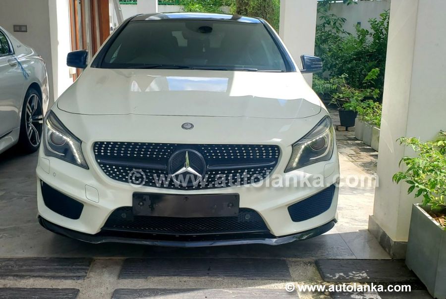 MERCEDES-BENZ