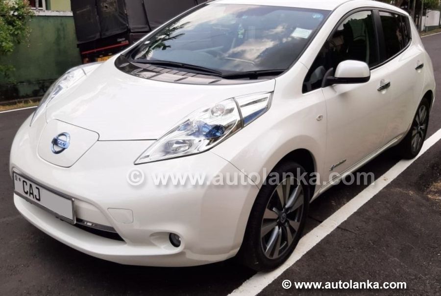 2014 Nissan Leaf SV / G-Grade (9 Bars) 10.5M