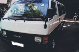 Toyota Hiace LH61