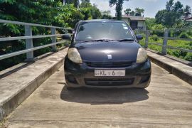 Toyota Passo KGC 10