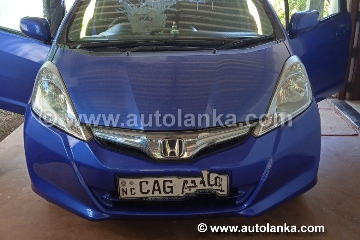 HONDA FIT GP1 2012