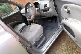 Nissan March K 12 (2007)
