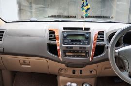 Black Toyota Fortuner 2.7 Petrol for sale
