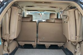 Black Toyota Fortuner 2.7 Petrol for sale