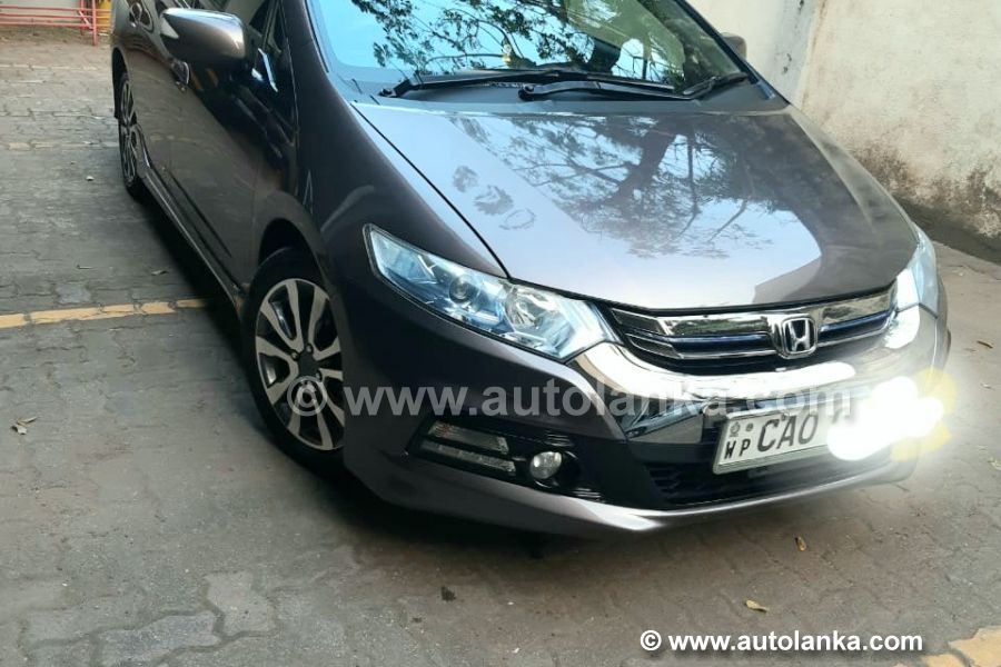 Honda Insight ZE3 model for sale