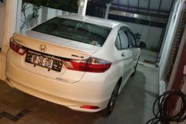 2016 Honda grace for sale 