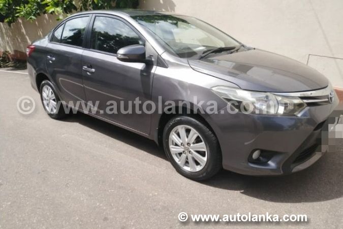 Toyota Yaris 2014
