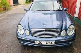 Mercedes benz E240 elegance