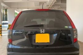 Honda Stream 7 seater
