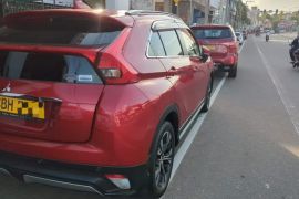 Mitsubishi Eclipse Cross 2019 full option 